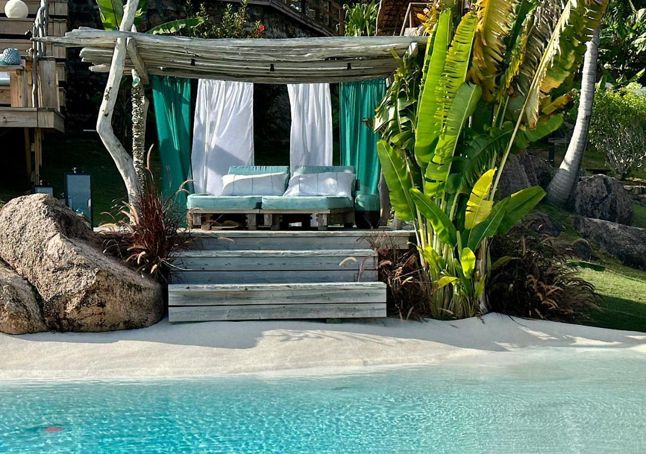Chateau De Feuilles & Spa - Praslin Island Baie Sainte Anne Eksteriør billede