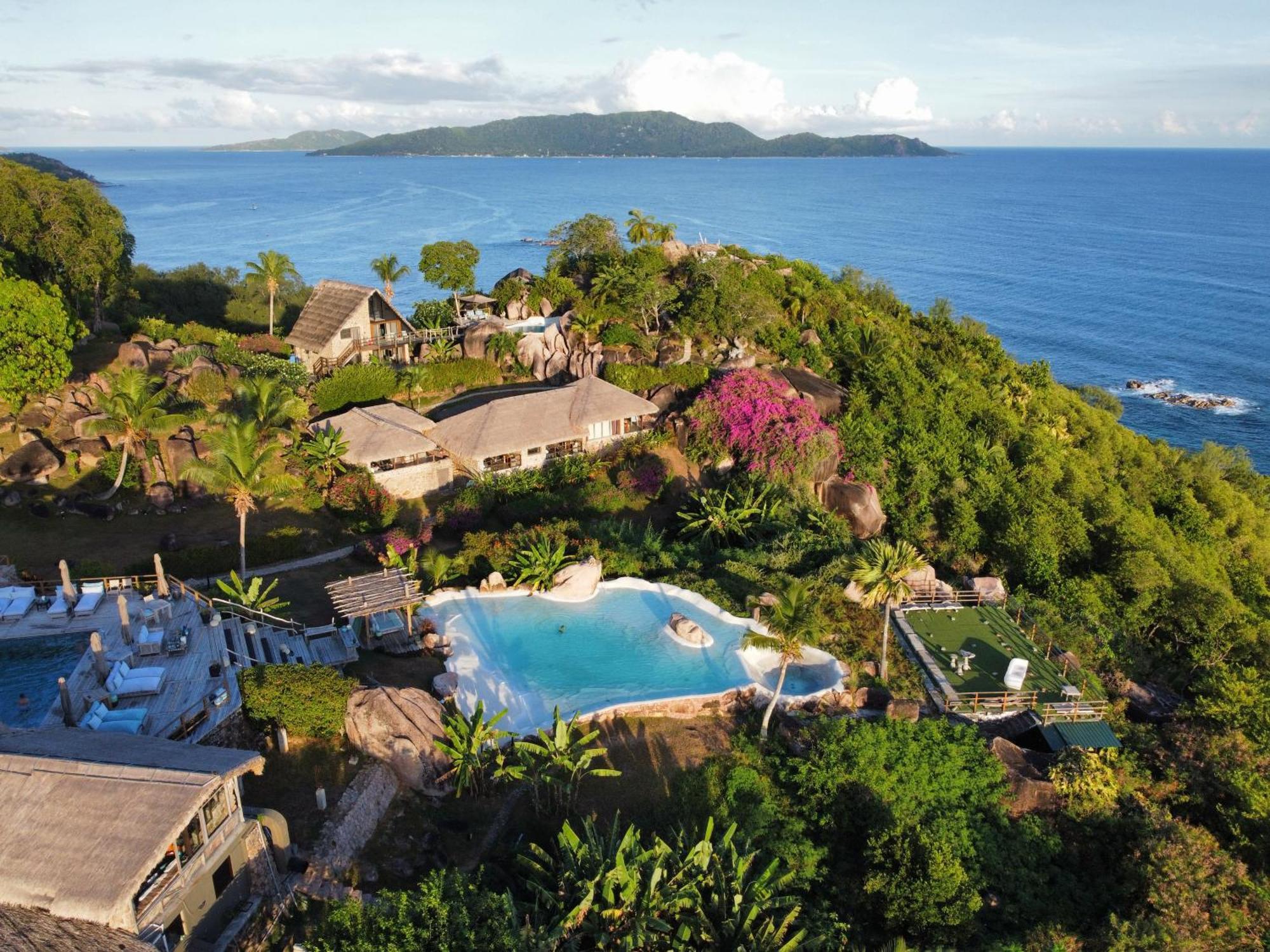 Chateau De Feuilles & Spa - Praslin Island Baie Sainte Anne Eksteriør billede